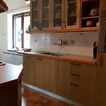 Slavi *