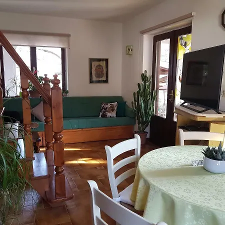 Slavi Apartment